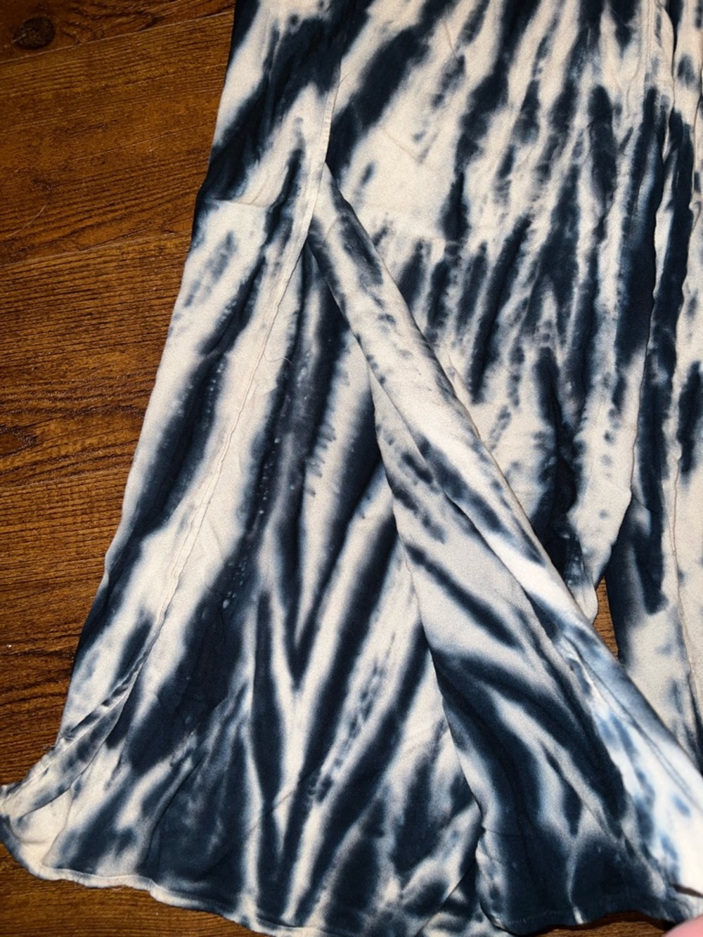 Young Fabulous & Broke Navy White Tie Dye Wide Leg Open Side Beach Pants Size M - Picture 6 of 9